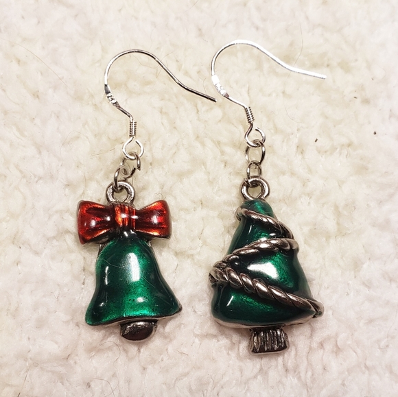 OOAK Made By Me Upcycled Vintage Enamel Christmas Earrings - Picture 4 of 6